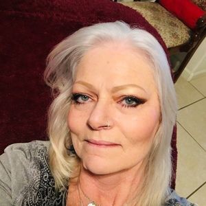 Meet your Posher, Kelley